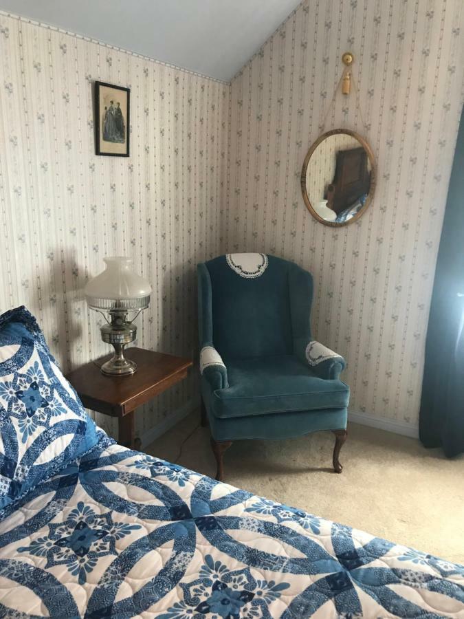 B Street House Inn Вирджиния-Сити Экстерьер фото
